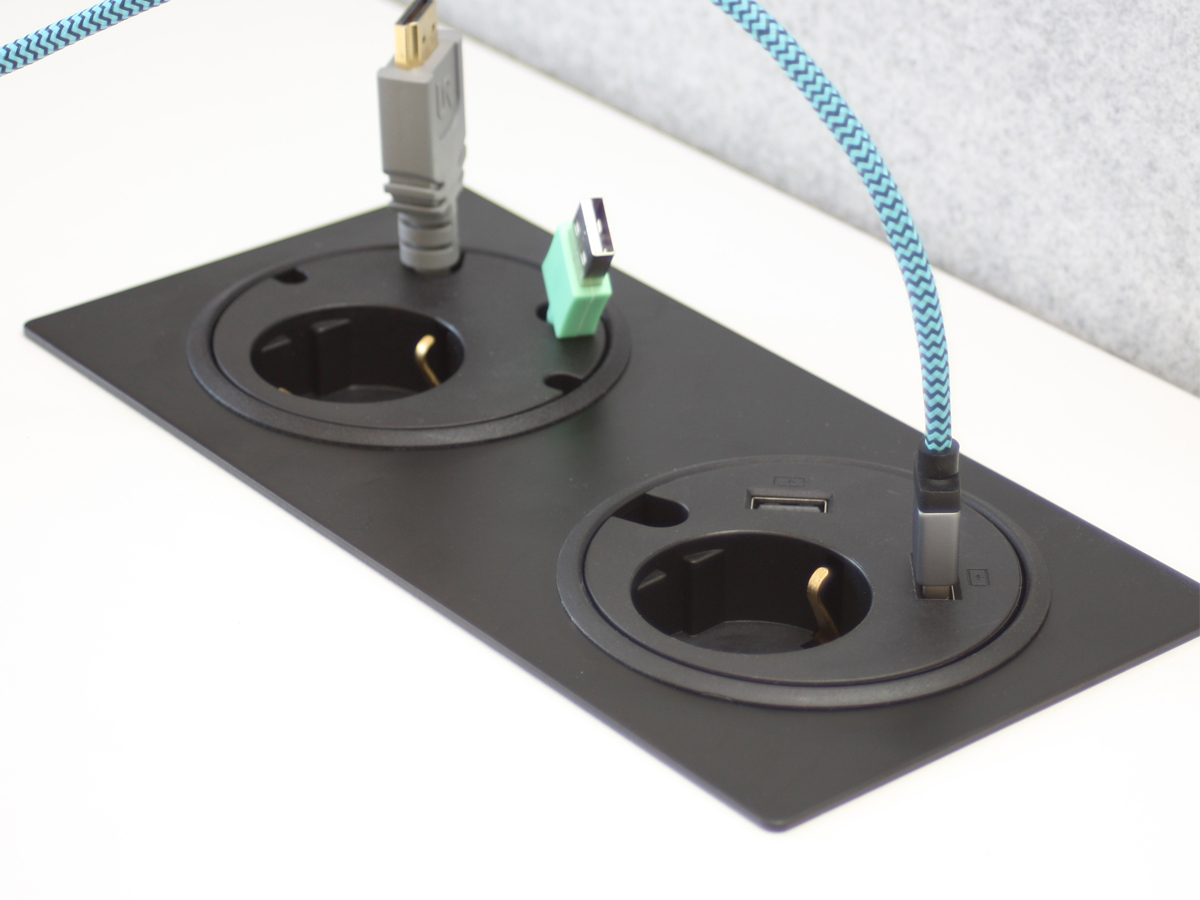 Встраиваемая розетка Kondator Powerdot 935-PD11