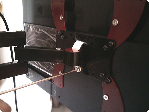 Установка кронштейна Holder LCDS-5066