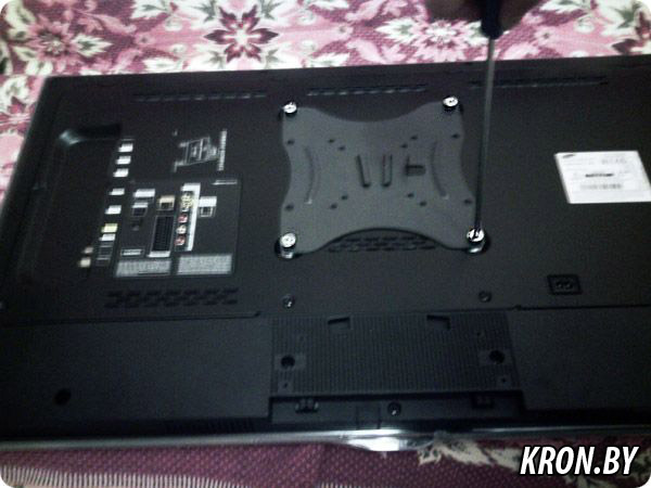 Установка кронштейна Kromax Techno-6